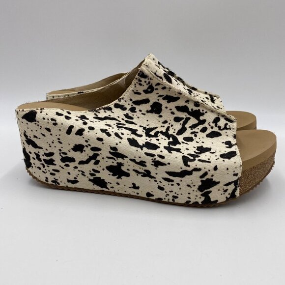 Volatile Crispin Style Cow Print Black/White Women's Size 8 - Picture 8 of 13